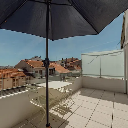 Panoramic Views With Terrace By Vacationy *