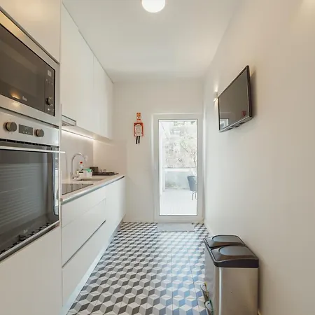 Panoramic Views With Terrace By Vacationy Appartement