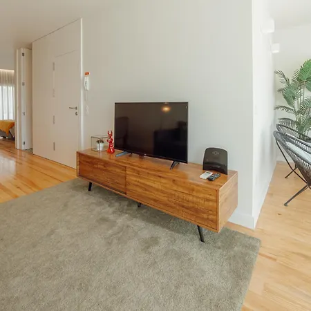 Panoramic Views With Terrace By Vacationy *