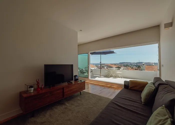 Panoramic Views With Terrace By Vacationy *